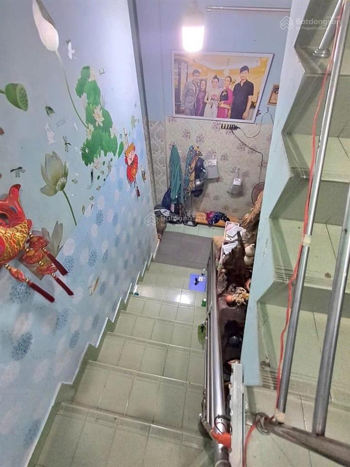 Xe hơi đỗ cửa 4 tầng  ngang 6m x 16m  lê văn lương lotte mart  chỉ 7,5 tỷ