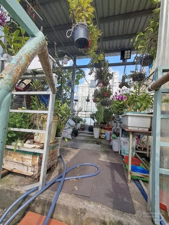 Xe hơi đỗ cửa 4 tầng  ngang 6m x 16m  lê văn lương lotte mart  chỉ 7,5 tỷ