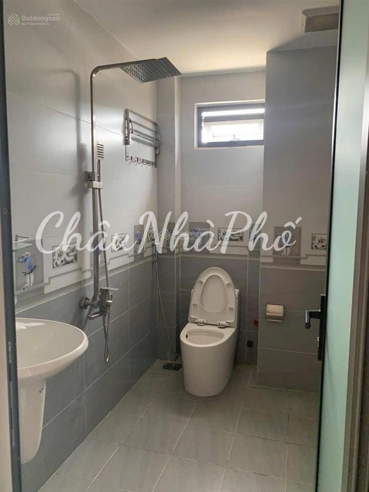 Nhà 4 tầng hoàn công kiên cố  khu hiện hữu  hẻm 4m  ở ngay, tân quy q7  nhỉnh 5 tỷ