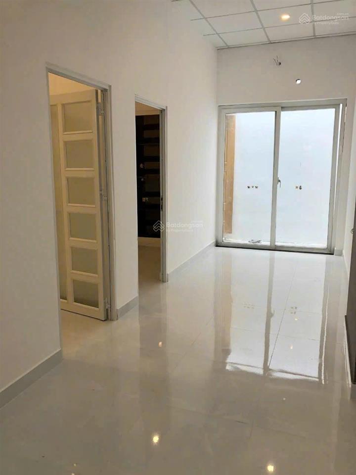 Lâm văn bền  xe tải quay đầu  ngang 5mx20m  đường trải nhựa cao ráo  khu hiện hữu  chỉ 6.3 tỷ
