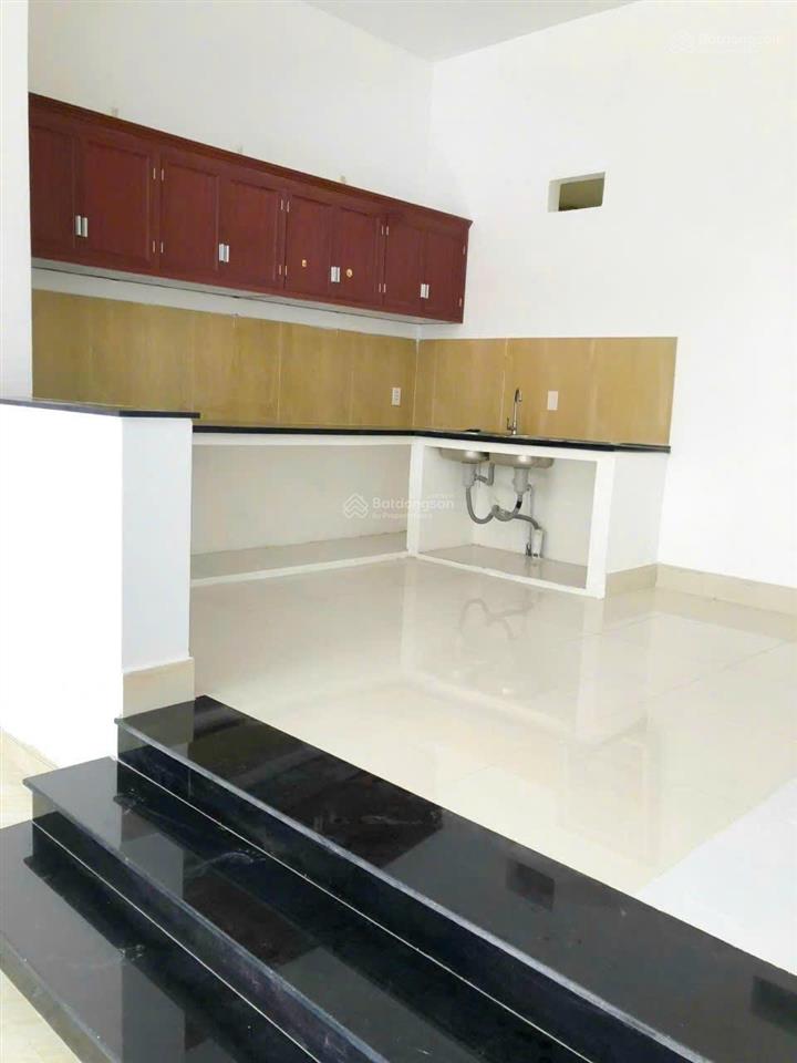 Lâm văn bền  xe tải quay đầu  ngang 5mx20m  đường trải nhựa cao ráo  khu hiện hữu  chỉ 6.3 tỷ