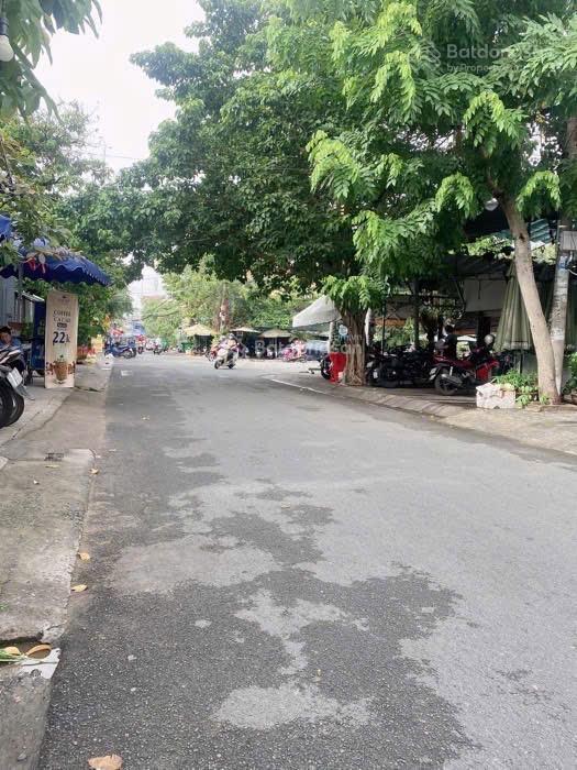 Hot mặt bằng kinh doanh lâm văn bền q7 210m 55tr/tháng