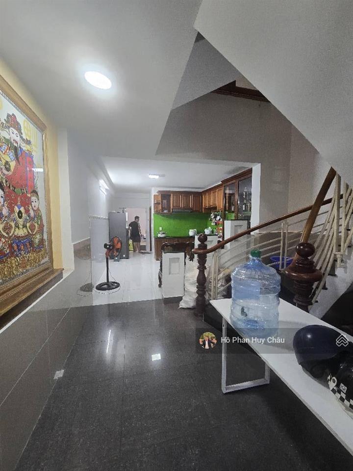 Vip5 tầng  4m x 22m  nguyễn thị thập  11 tỷ 5 tl