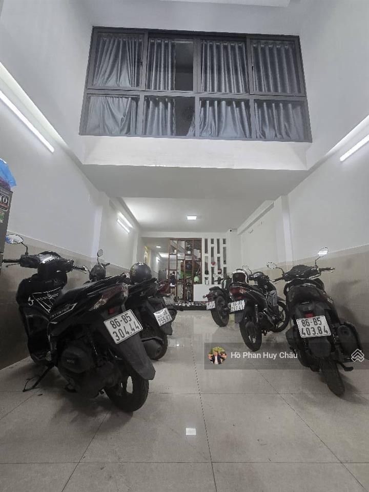 Vip5 tầng  4m x 22m  nguyễn thị thập  11 tỷ 5 tl