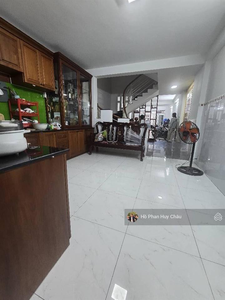 Vip5 tầng  4m x 22m  nguyễn thị thập  11 tỷ 5 tl