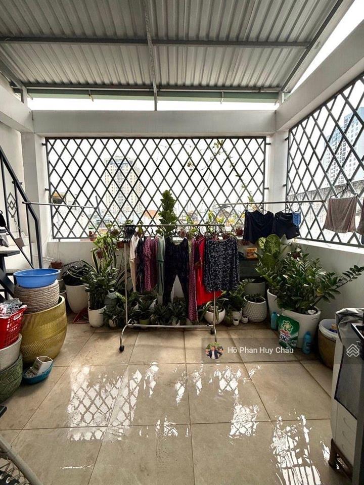 Bán nhà full nội thất kdbb lâm văn bền quận 7 8ty950