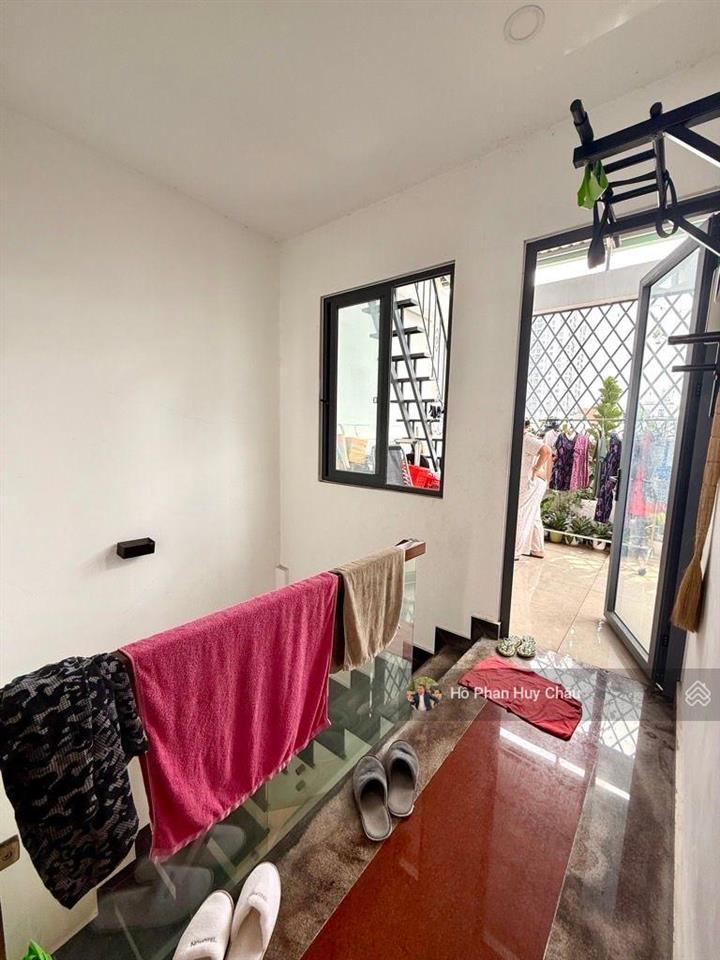 Bán nhà full nội thất kdbb lâm văn bền quận 7 8ty950