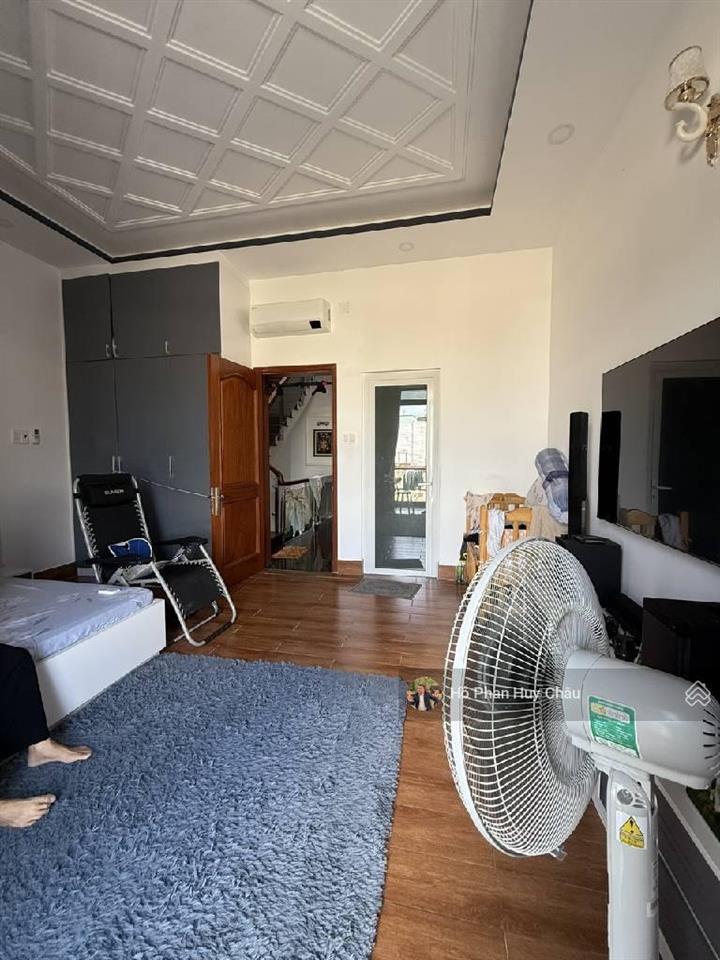 Siêu phẩm  4 tầng  100m2  giá rẻ 7 tỷ 480  huỳnh tấn phát