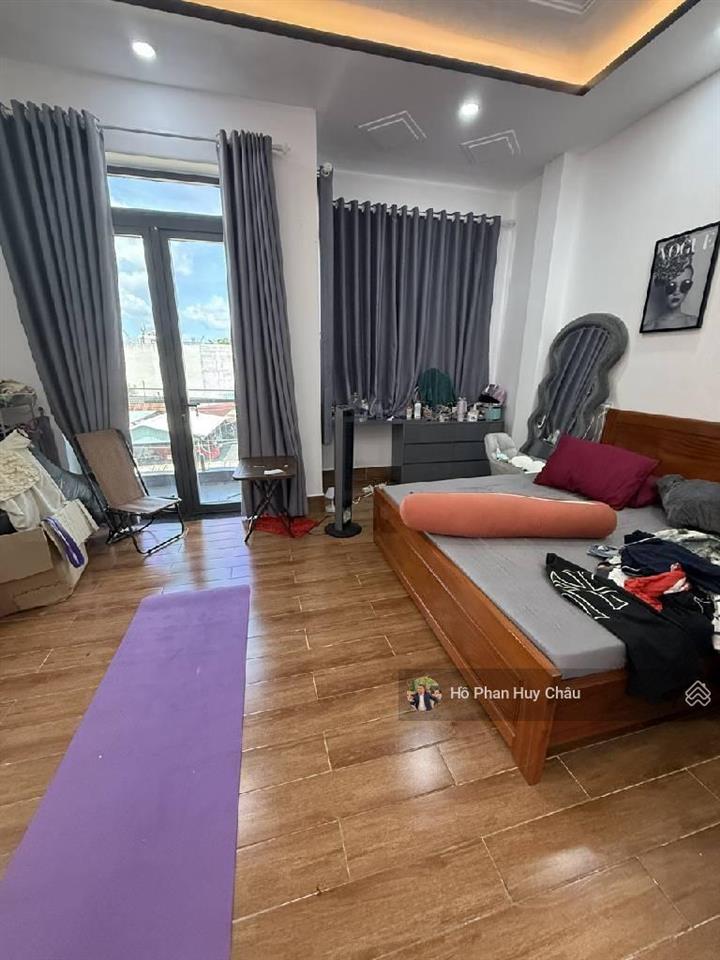 Siêu phẩm  4 tầng  100m2  giá rẻ 7 tỷ 480  huỳnh tấn phát