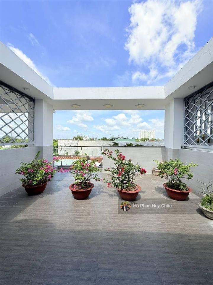 Siêu phẩm  4 tầng  100m2  giá rẻ 7 tỷ 480  huỳnh tấn phát