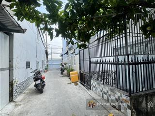 Nhà c4 4x25 đặng nhữ lâm  4 tỷ 6