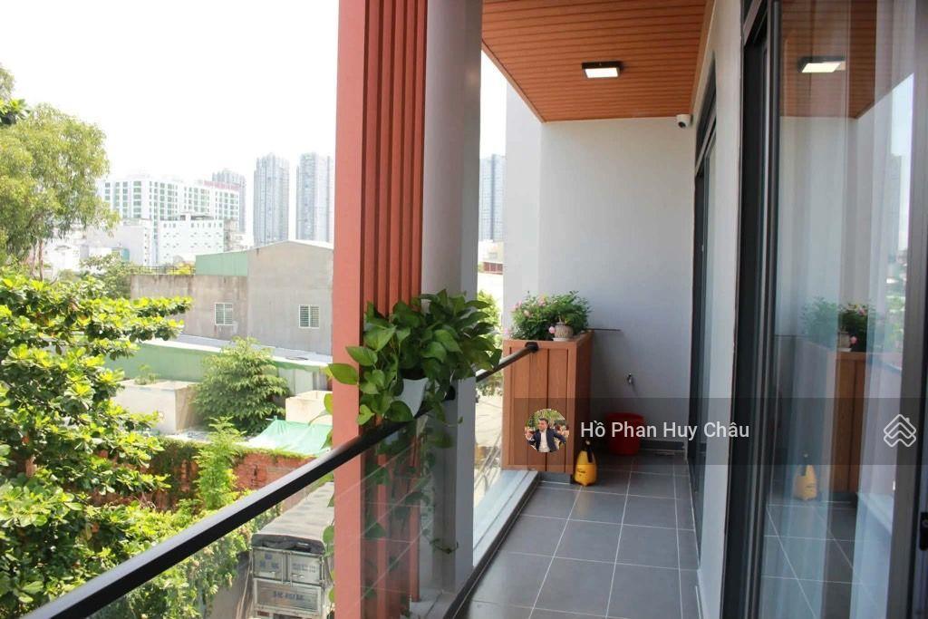Nhà đẹp hiện đại ngay mt đường số tân quy, đường ô tô 14m  full nội thất