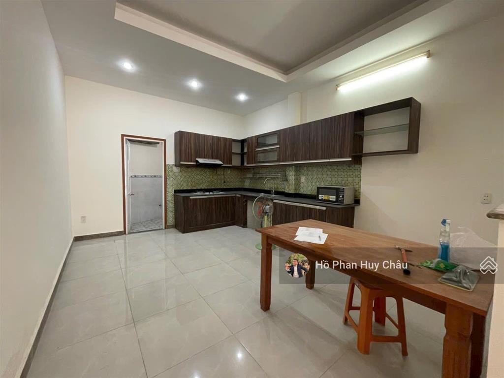 Bán nhà 2 tầng  4x14m  nguyễn văn quỳ, quận 7  nhỉnh 4 tỷ