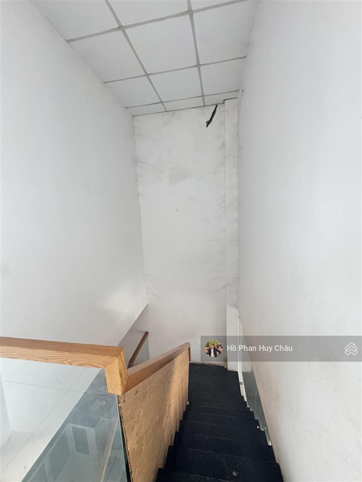 Bán nhà phường tân phú, quận 7 4 tỷ 2