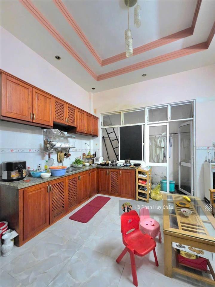 Bán nhà sổ riêng hẻm xe hơi 7m tt nhà bè  dt 4m x 14,5m  5tỷ190