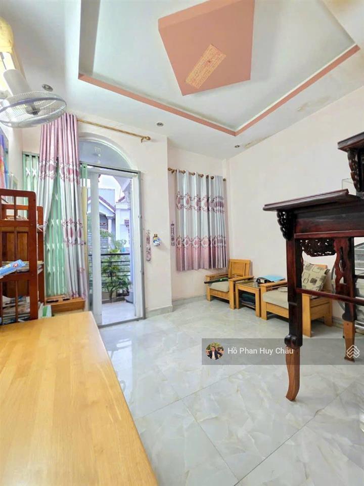 Bán nhà sổ riêng hẻm xe hơi 7m tt nhà bè  dt 4m x 14,5m  5tỷ190