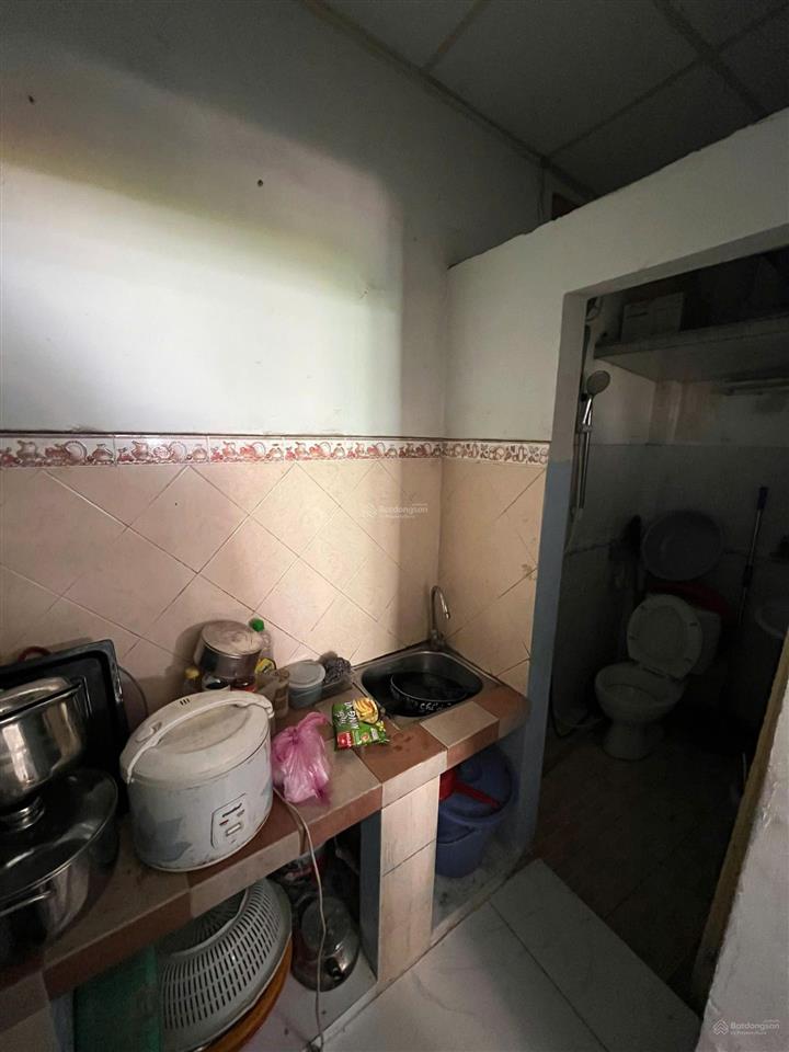 Mặt tiền duy tân giáp huỳnh văn bánh , phường .phú nhuận .dt 17m2, 2 tầng