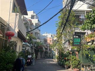 Mặt tiền duy tân giáp huỳnh văn bánh , phường .phú nhuận .dt 17m2, 2 tầng