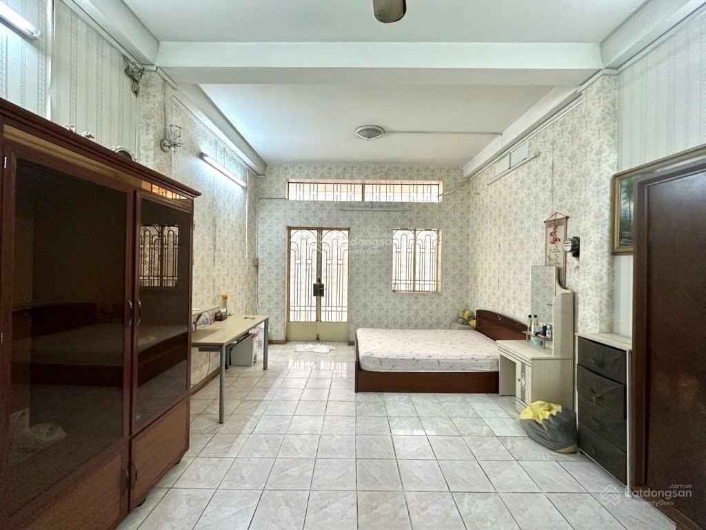 170m2 vip cô giang  kế bên q1  hxh  cách mt 1 căn  giáp phan xích long, ngang 11 x 17m, 18tỷ2