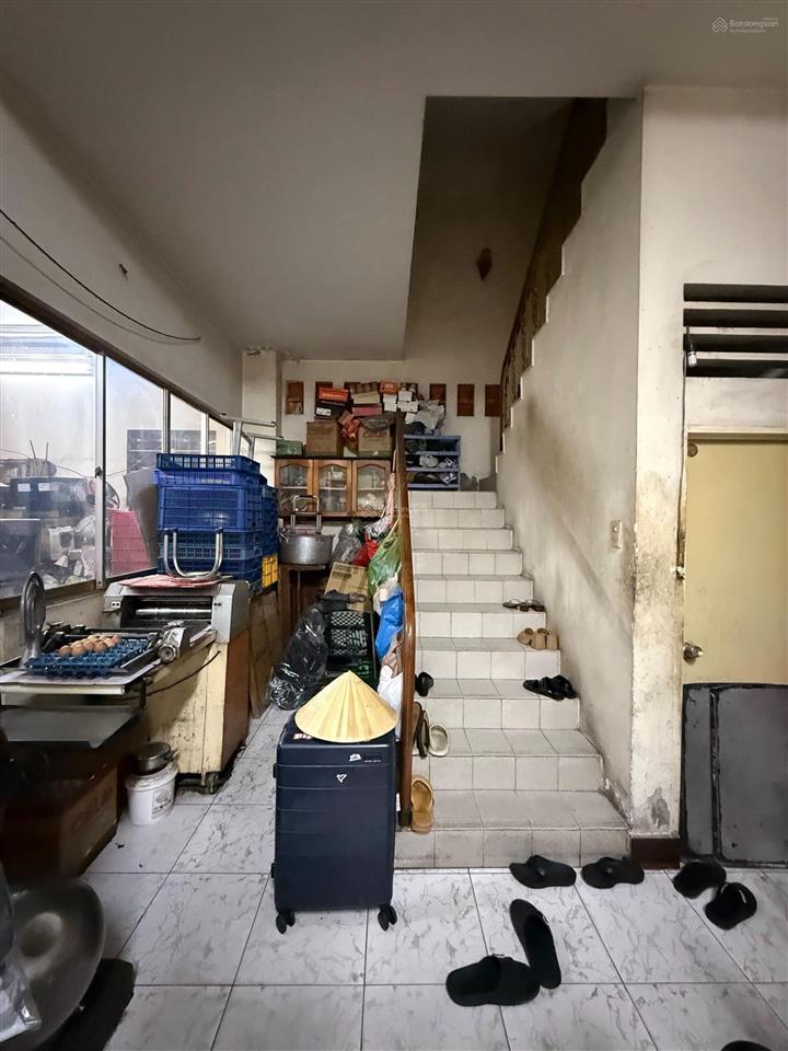 Toà nhà mặt tiền phú nhuận giáp phan xích long 12m x 10m 4t  mặt bằng kd 4pn ko qh lg  17.5 tỷ