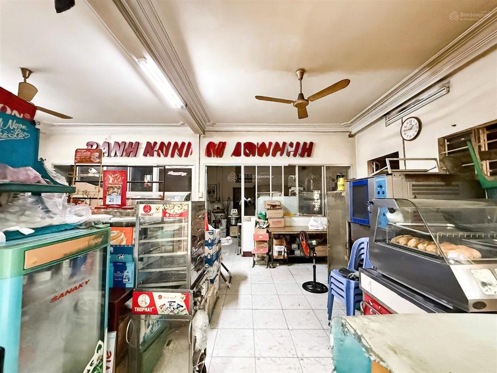 Toà nhà mặt tiền phú nhuận giáp phan xích long 12m x 10m 4t  mặt bằng kd 4pn ko qh lg  17.5 tỷ