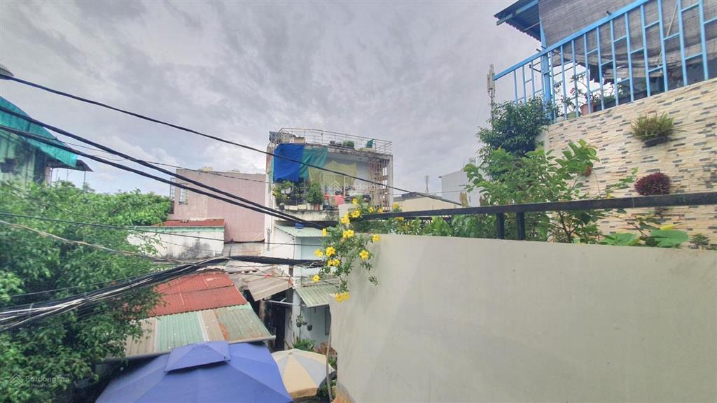 Mt lê lai sát đh công nghiệp 4 tiện kd giáp lê lợi bv 1754 tầng khu xây cao 6 tầng 8ty4