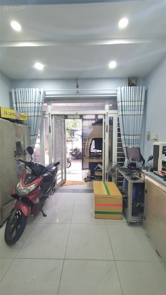 Mt lê lai sát đh công nghiệp 4 tiện kd giáp lê lợi bv 1754 tầng khu xây cao 6 tầng 8ty4