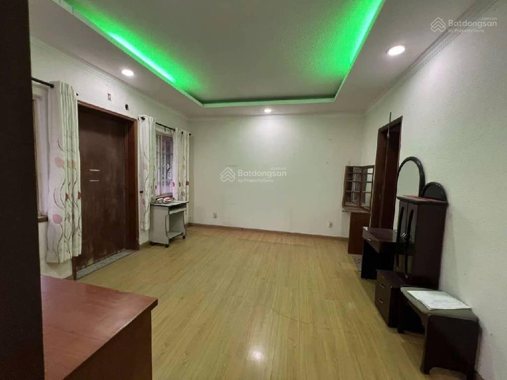 Hiếm  nguyễn oanh p17 giáp đs 30 biệt thự ngang 12mx17m  cn đủ  hxh 12m (có lề)gara ôtô  20tỷ