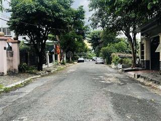 Hiếm  nguyễn oanh p17 giáp đs 30 biệt thự ngang 12mx17m  cn đủ  hxh 12m (có lề)gara ôtô  20tỷ7