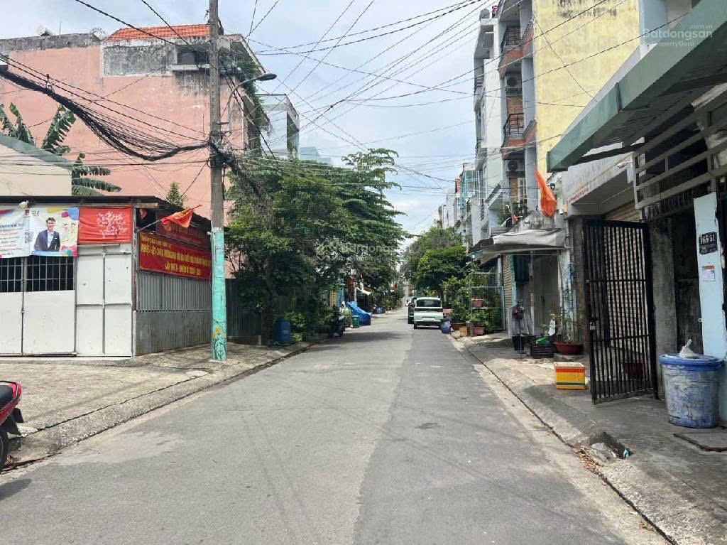Gần công viên văn hoá  giáp dương quang hàm thông 1 trục đường số 28  4.5 x 17, phường 6  9ty8