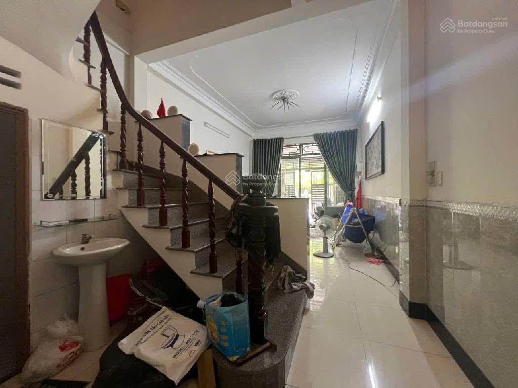 Gần công viên văn hoá  giáp dương quang hàm thông 1 trục đường số 28  4.5 x 17, phường 6  9ty8