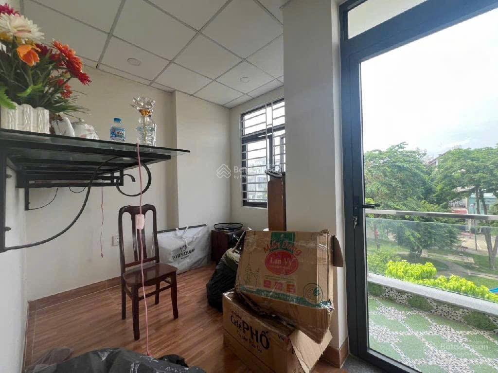 Gần công viên văn hoá  giáp dương quang hàm thông 1 trục đường số 28  4.5 x 17, phường 6  9ty8