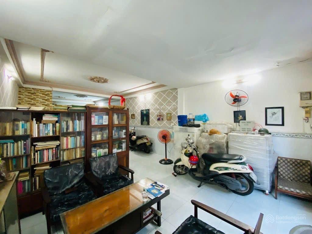 Cn 63m2 hiếm, hẻm xe tải thông, ô tô ngủ,dương quang hàm gần emart phan văn trị, ngang gần 5m, 8ty3