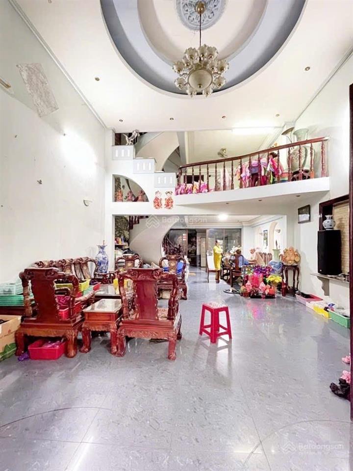 Hiếm cn 101m2 phan xích long, p. 2 phú nhuận 5t btct 6pn 101m2 ngang 5.4m hxh trc nhà 8m  15.5tỷ