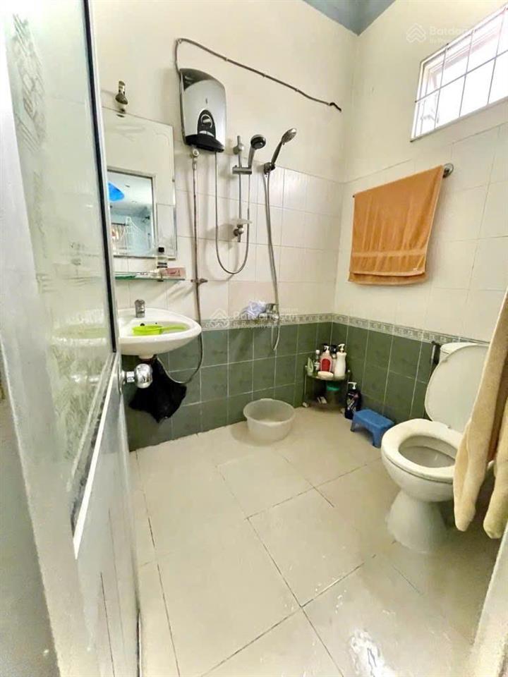 Hiếm cn 101m2 phan xích long, p. 2 phú nhuận 5t btct 6pn 101m2 ngang 5.4m hxh trc nhà 8m  15.5tỷ