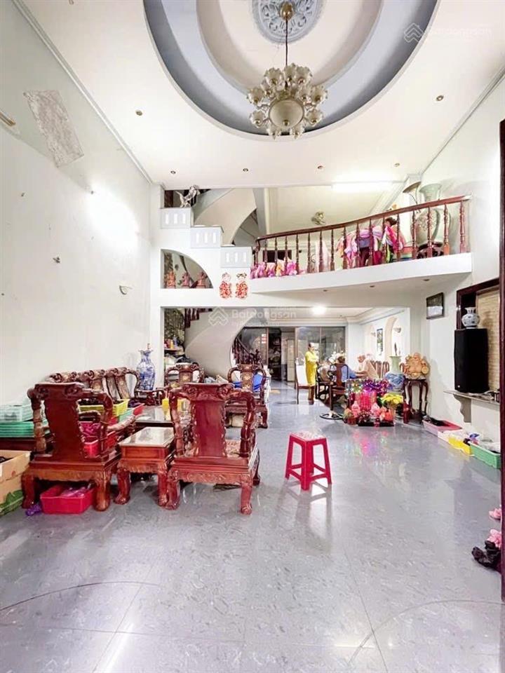 Hiếm cn 101m2 phan xích long, p. 2 phú nhuận 5t btct 6pn 101m2 ngang 5.4m hxh trc nhà 8m  15.5tỷ