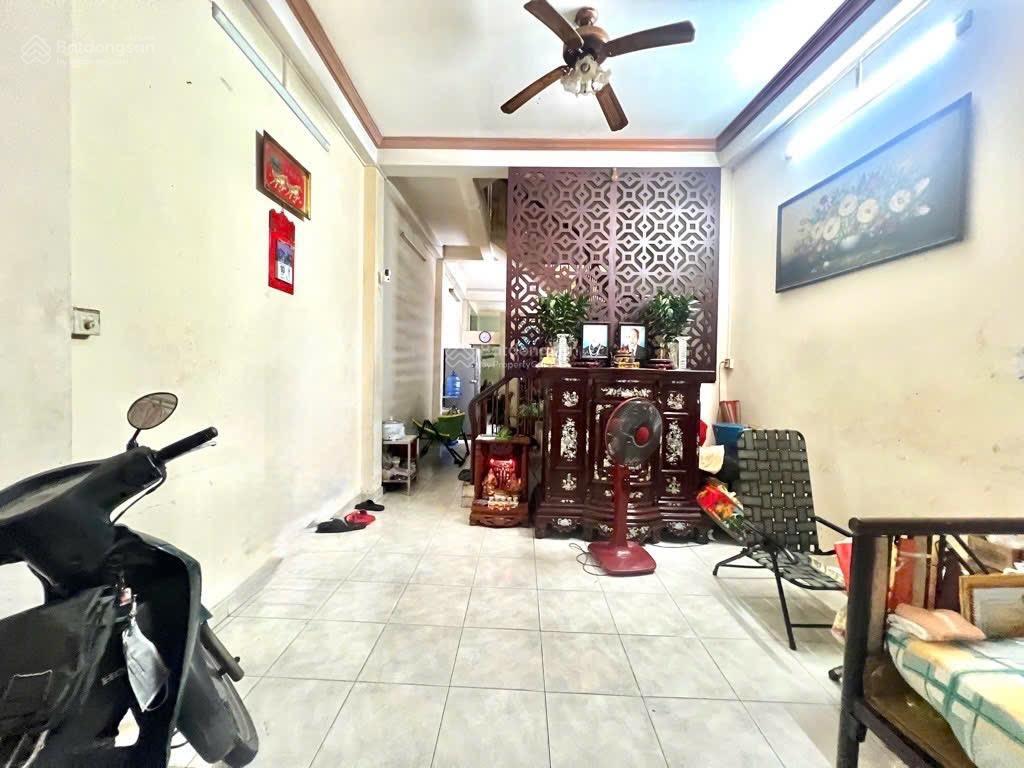 66m2 khu hiếm  ngay ngã 4 phú nhuận sát vách q1 hxh 5m thông phan đình phùng sát mt chỉ 12tỷ3