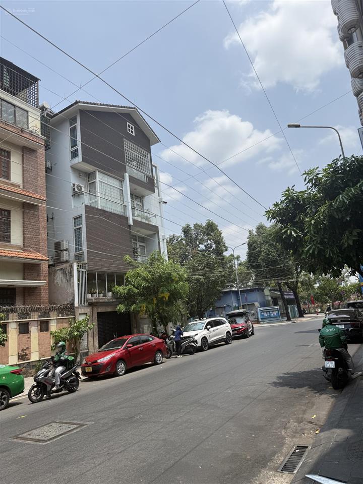 Hiếm nhà bán, ngay khu phan xích long  đường như mt 22 x 12, 29ty5