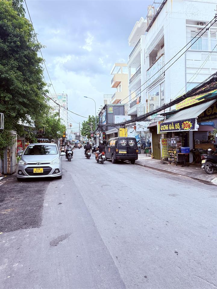 56m2 mt s 1 2mặt hẻm ngay lê lợi  giáp sân bay tsn hxh thông 1 trục  vuông a4  ko lỗi8ty3