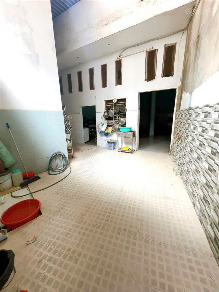 Bán gấp hiếm lê lợi  dt khủng  p4 gv  cn 190m2 ngang 6m 4 tầng  định giá 13tỷ bán 10tỷ5