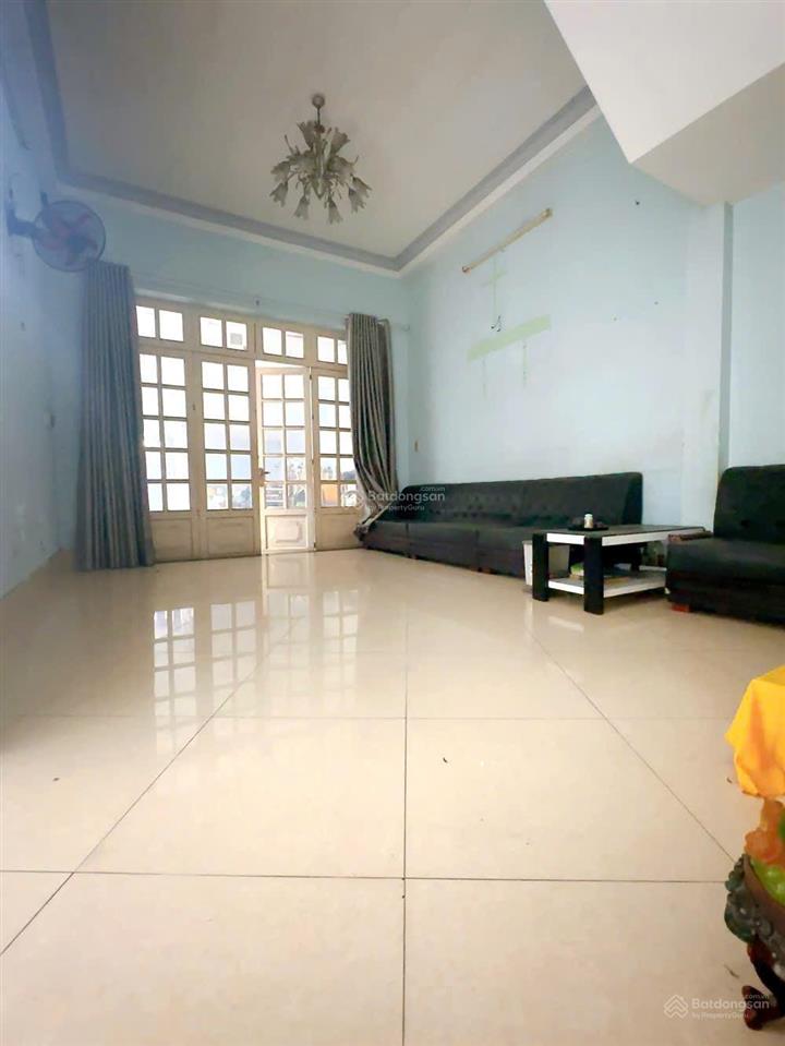 Bán gấp hiếm lê lợi  dt khủng  p4 gv  cn 190m2 ngang 6m 4 tầng  định giá 13tỷ bán 10tỷ5