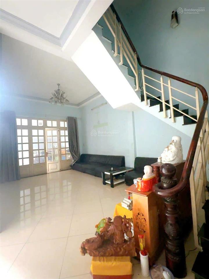 Bán gấp hiếm lê lợi  dt khủng  p4 gv  cn 190m2 ngang 6m 4 tầng  định giá 13tỷ bán 10tỷ5