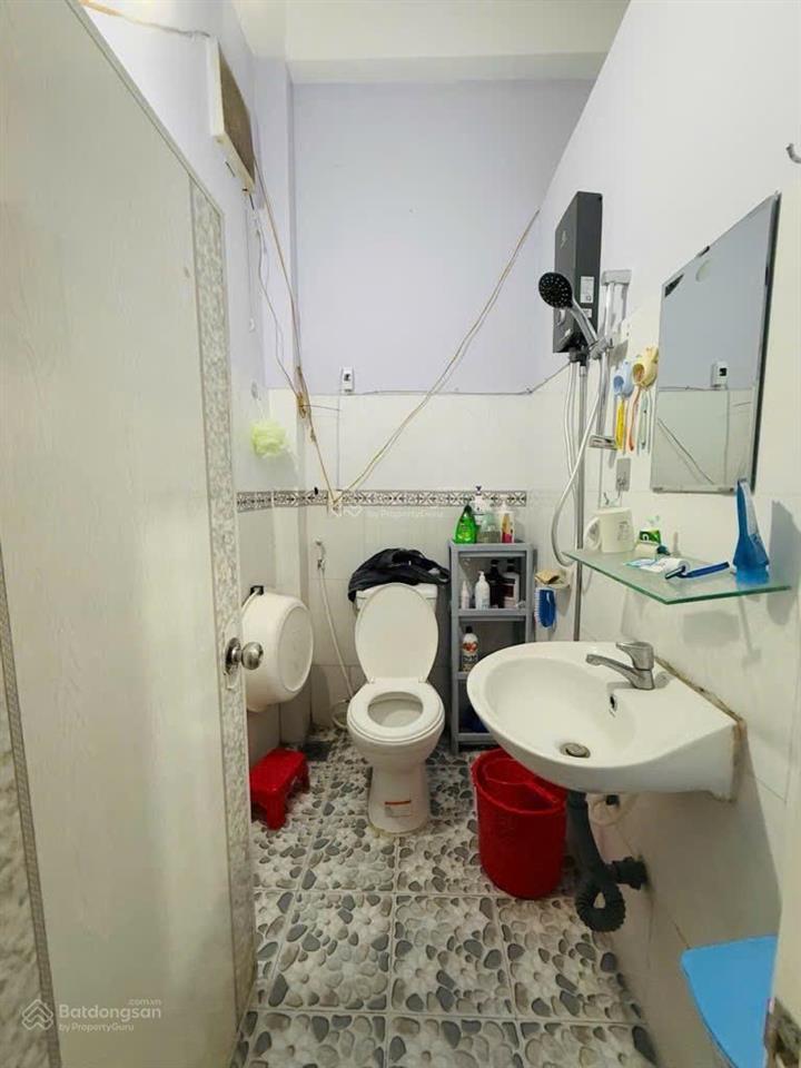 60m2 xvnt gần cv tầm vu bình thạnh  4 tầng btct  xe hơi ngủ trong nhà  ko qh lg  chỉ 9ty3