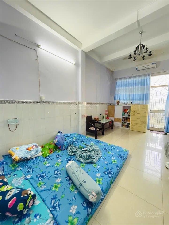 60m2 xvnt gần cv tầm vu bình thạnh  4 tầng btct  xe hơi ngủ trong nhà  ko qh lg  chỉ 9ty3