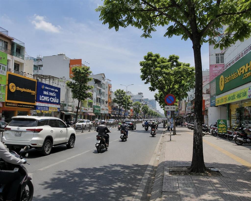 Siêu quỹ đất 1.800m2  nguyễn xí, p. 13 bình thạnh  c4 tiện xây mới | 200tỷ