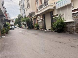 86m2 ngay cv gia định giáp sân bay tsn bv 175 hx tải thông dân trí cao không qh, không lg  8ty7