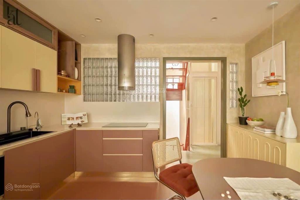Thành thái  127m2 sử dụng  5 tầng btct  nhà mới dọn vào ở ngay  hẻm thông