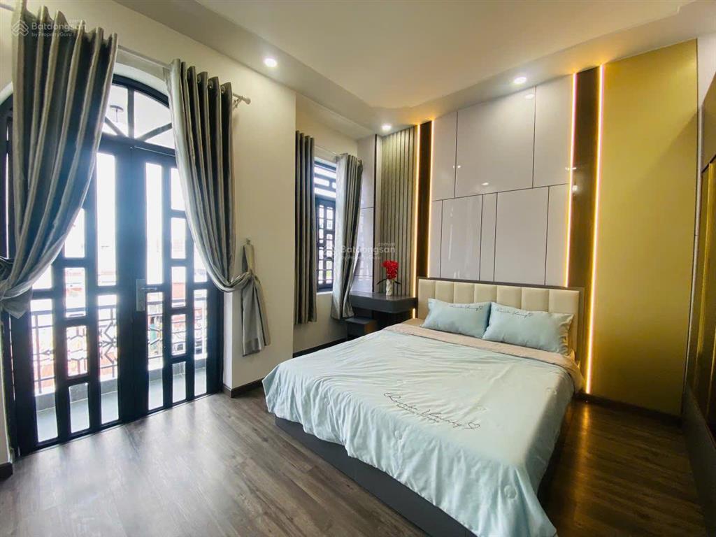 Bán nhà sổ riêng trung tâm nhà bè  1 trệt 2 lầu  4pn  full nội thất  giá chỉ 6.25 tỷ