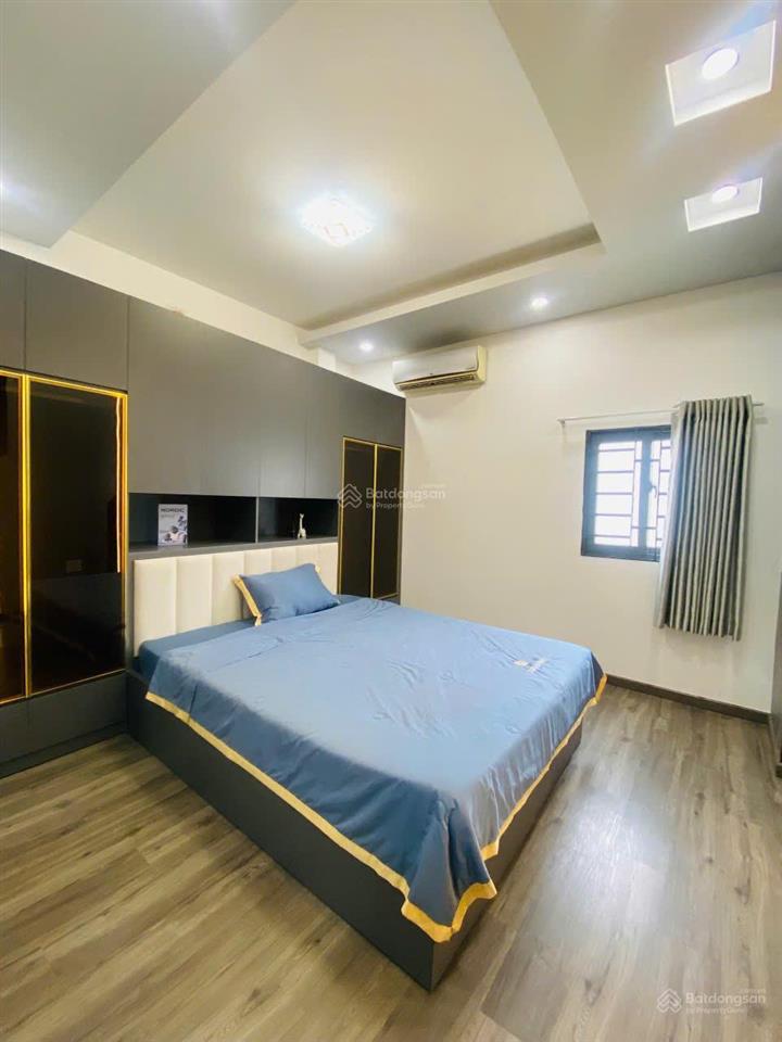Bán nhà sổ riêng trung tâm nhà bè  1 trệt 2 lầu  4pn  full nội thất  giá chỉ 6.25 tỷ