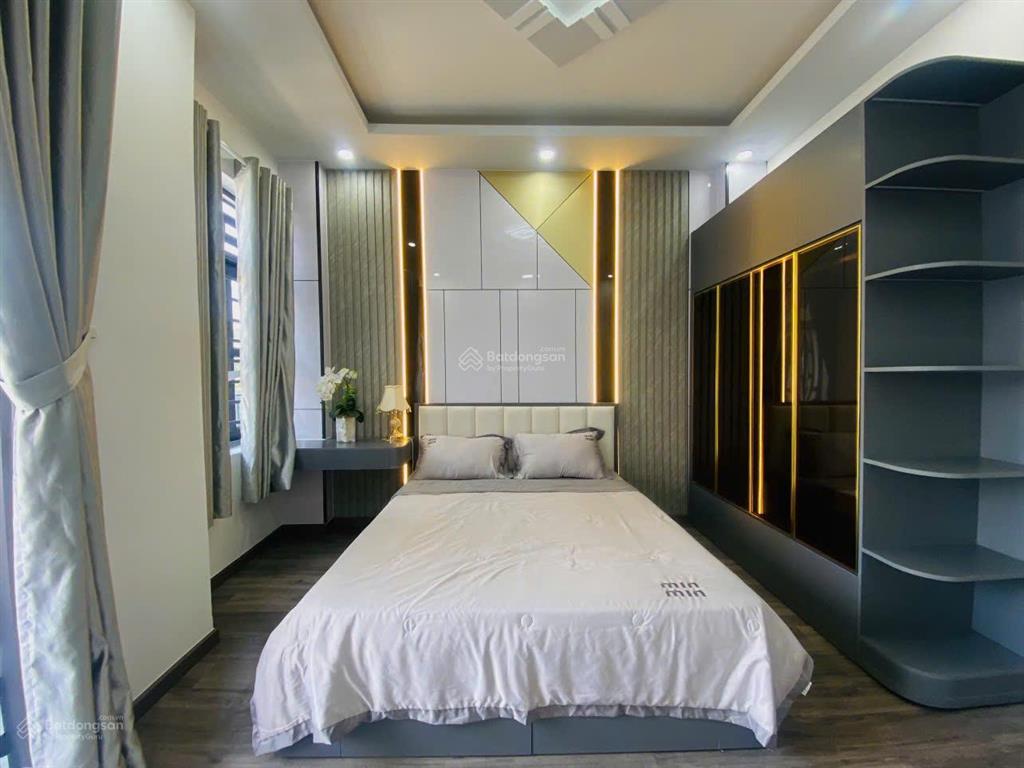 Bán nhà sổ riêng trung tâm nhà bè  1 trệt 2 lầu  4pn  full nội thất  giá chỉ 6.25 tỷ